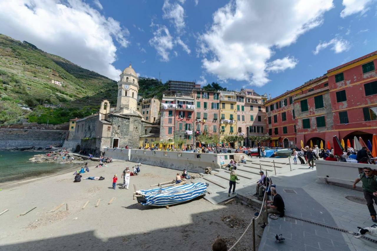 Joivy Light Flat With Great View, Cinque Terre Apartman Vernazza Kültér fotó