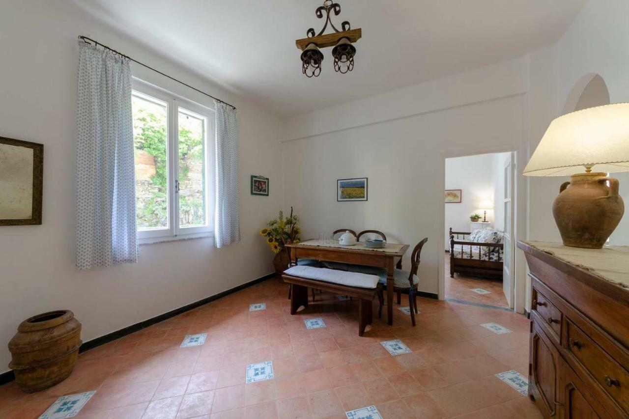 Joivy Light Flat With Great View, Cinque Terre Apartman Vernazza Kültér fotó